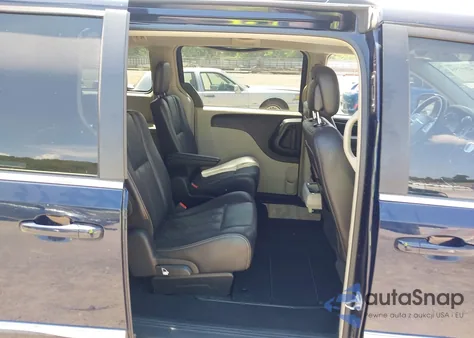 2012 Chrysler Town & Country Touring z USA, uszkodzony, nr VIN 2C4RC1BGXCR252234